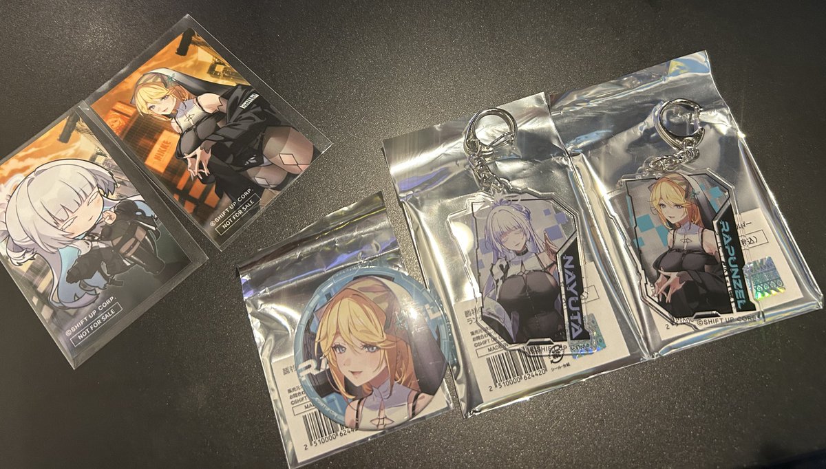 NIKKE×渋谷TSUTAYA ラプンツェル、ナユタ、クラウン アクリルスタンド NIKKE×渋谷TSUTAYA ラプンツェル、ナユタ、クラウン アクリルスタンド