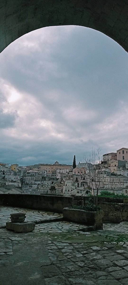 Buongiorno da Matera, quando piove la pietra luccica , patrimonio mondiale dell'umanità