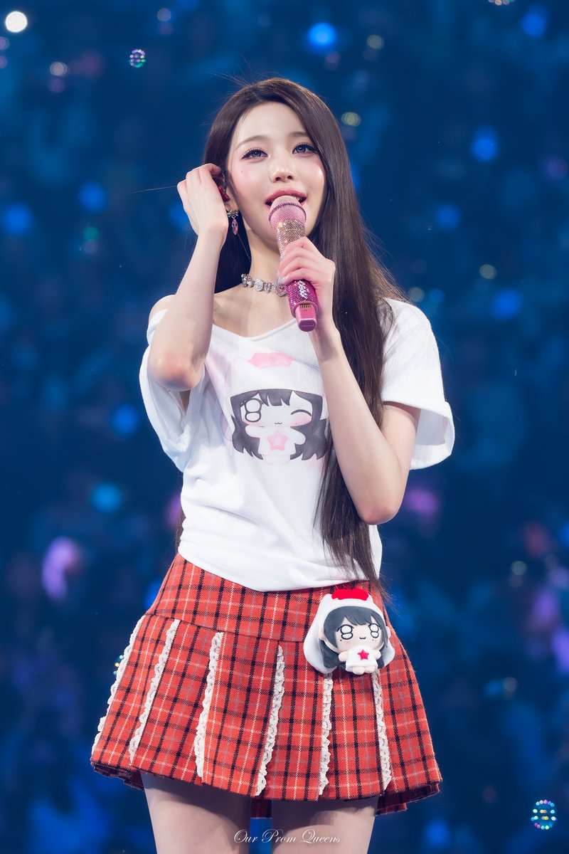 Our Prom Queens tweet media