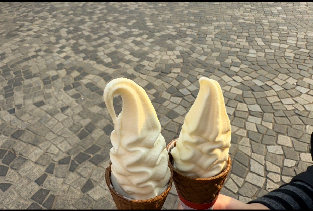 兔兔牌皇室贵族小点心🥕（水晶萝卜版） tweet media