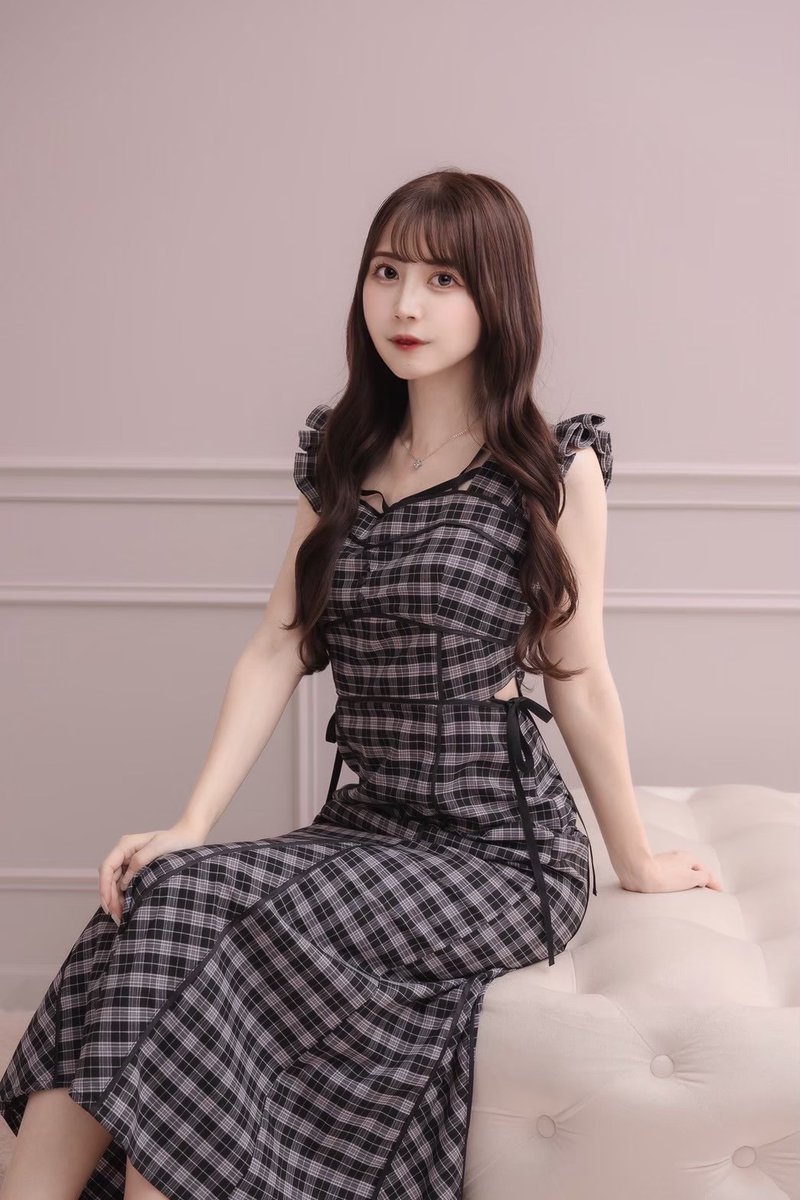 dolceliche's tweet image. \ RESTOCK ITEM /

ご好評につき完売しておりました
カットワークワンピース
販売開始いたしました🍽️

■カットワークワンピース
（ホワイトチェック / グレーチェック）
¥18,000 (taxin)

dolceliche.shop/items/684289e0…

#dolceliche