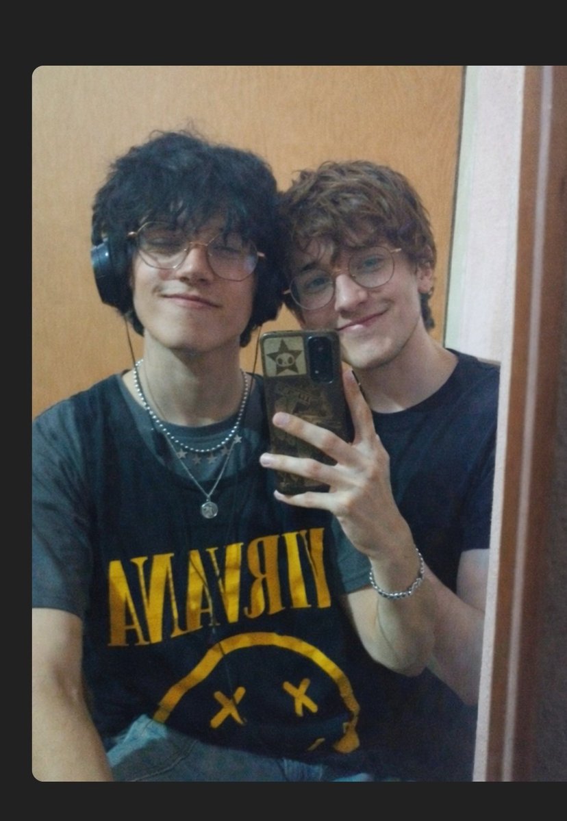 Santiagomitas tweet media