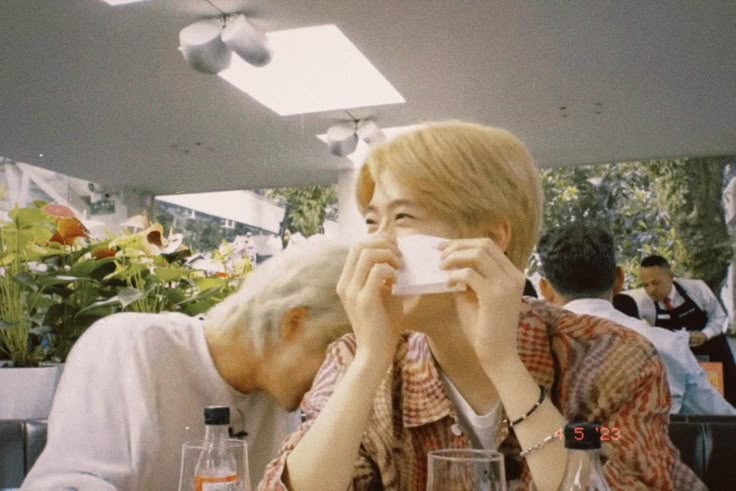 𝓙 hay 🥃 tweet media