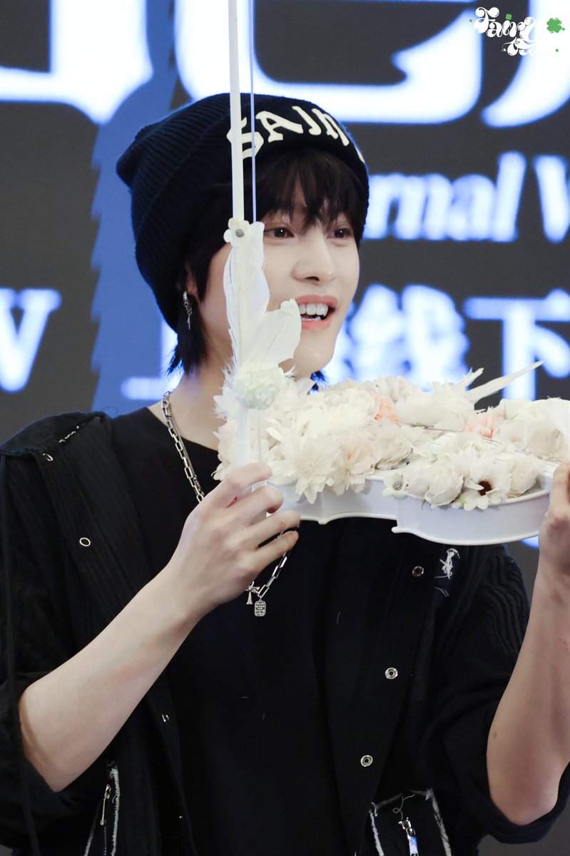 Fairytale1010_Y tweet media