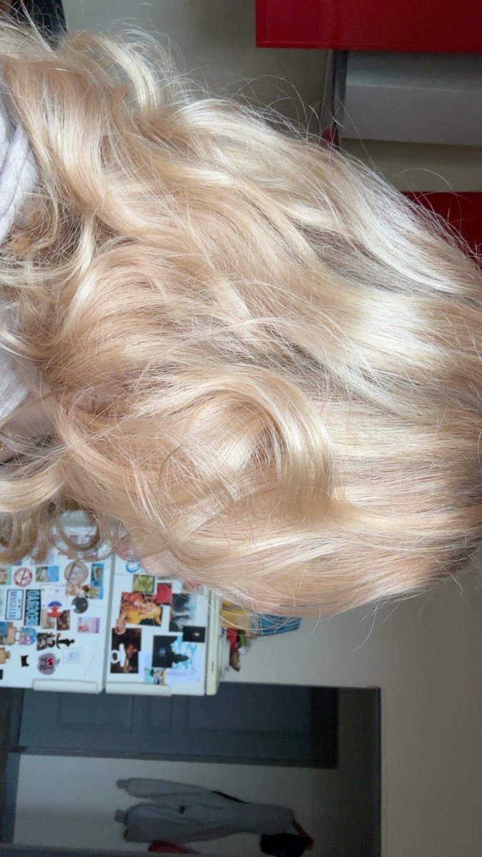 𝓃𝒾𝓃𝒾𝒸́ 🫧 - future bride!! 👰🏼‍♀️ tweet media