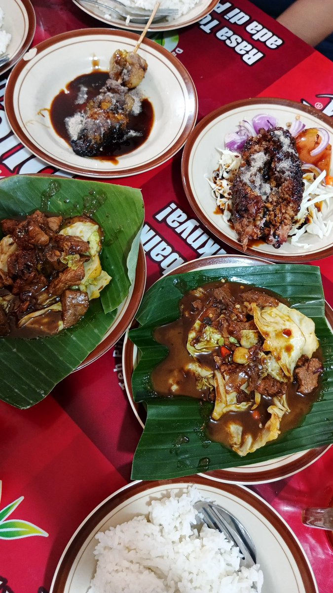 R E X🦖 tweet media