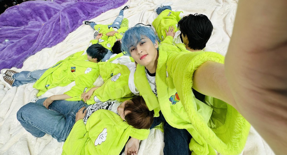 지프 #1 tweet media