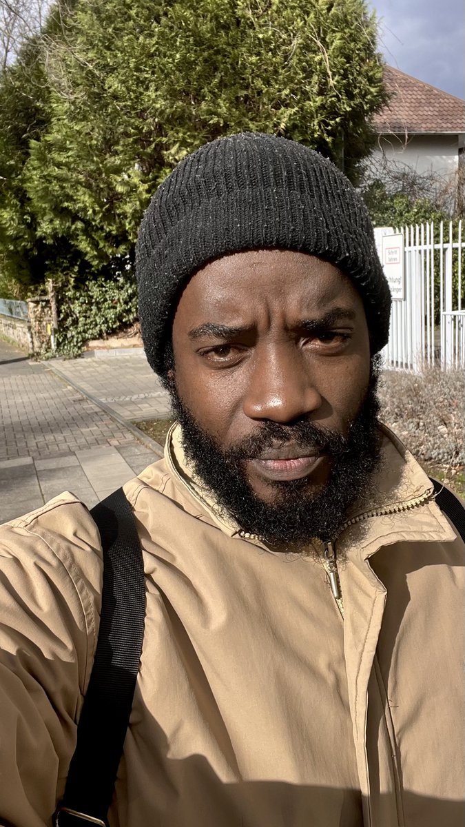 April means School. 📚