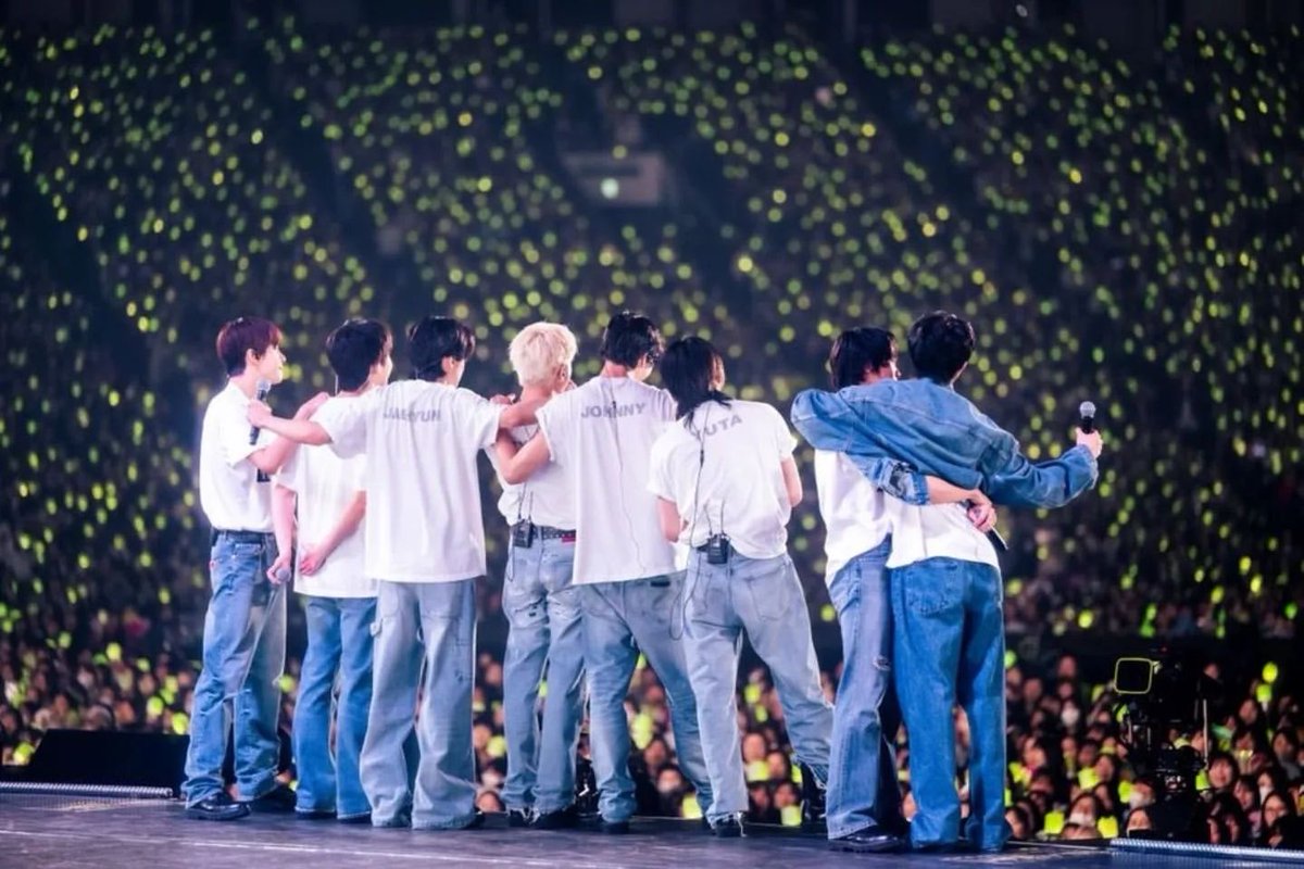 dear 𝓡❦︎ tweet media