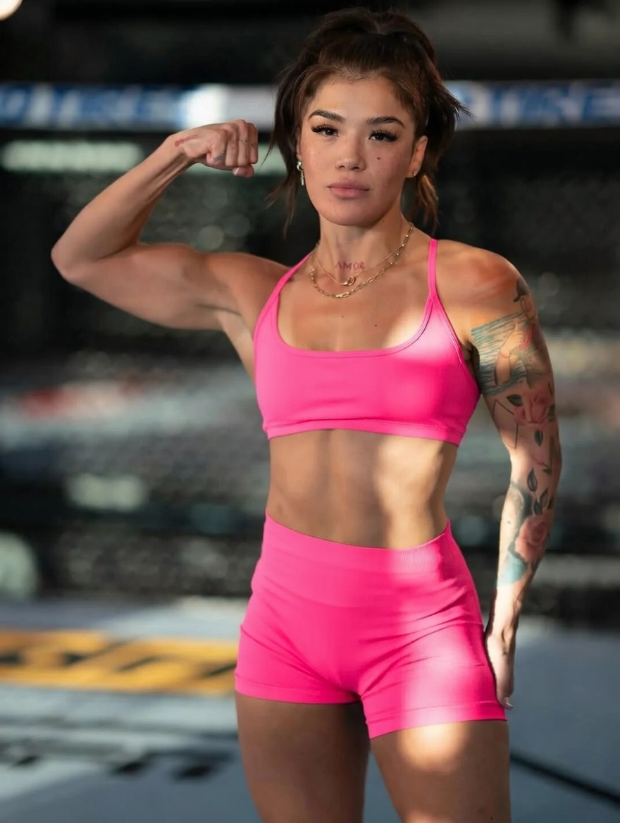 MMA Girls tweet media