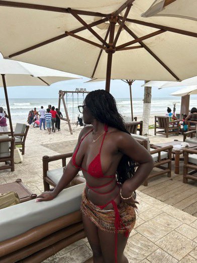 Tiffany Chloe tweet media