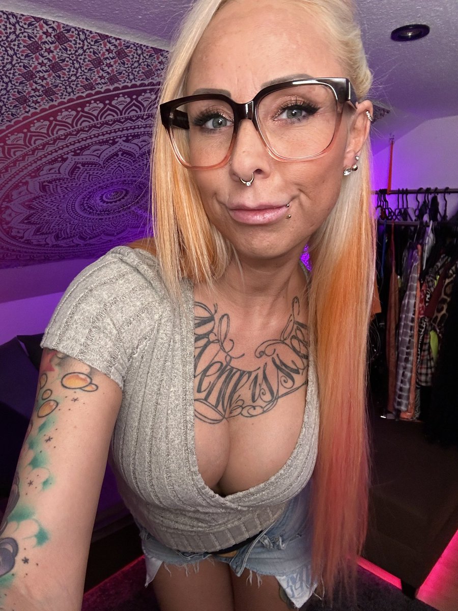 Anni Angel tweet media