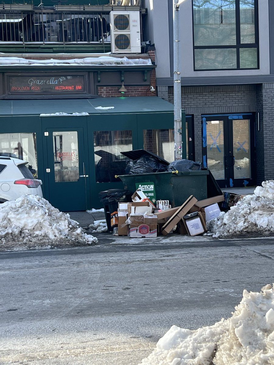 lorenarose's tweet photo. @NYCSanitation Graziella’s Pizzeria in Brooklyn has had a dumpster sitting out on the street for 6+ years. Numerous complaints filed and nothing has been done. Rats are having a field day with this open food source. Please address this sanitation issue. https://t.co/EaR7splj6B