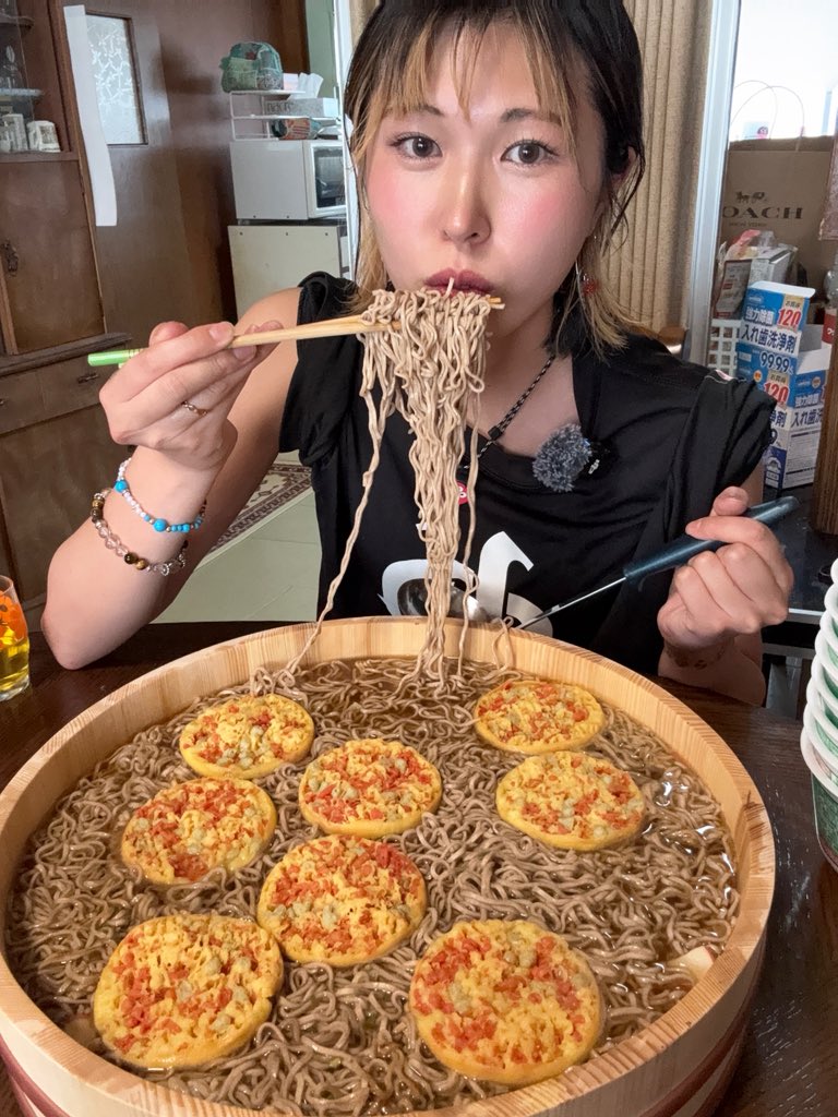 飯友らん子 tweet media