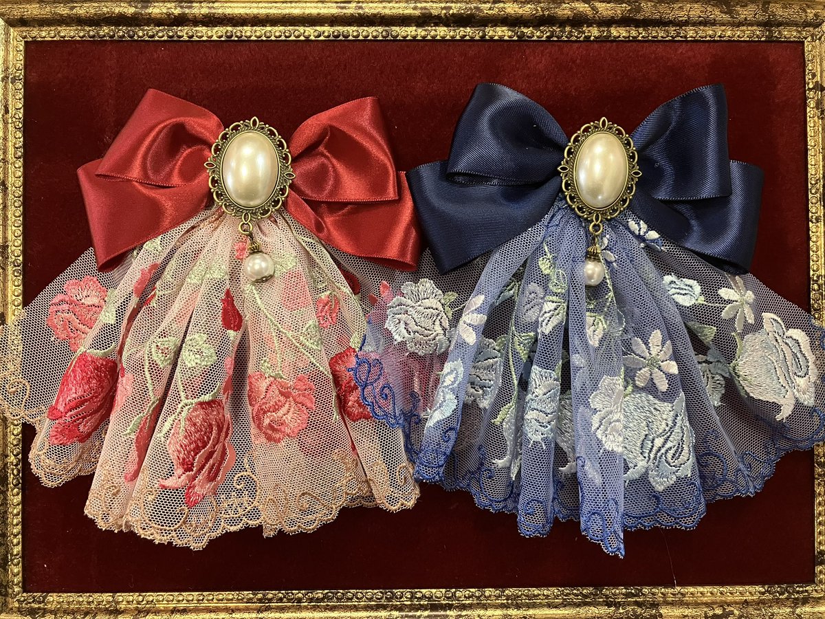 LoveReplica tweet media