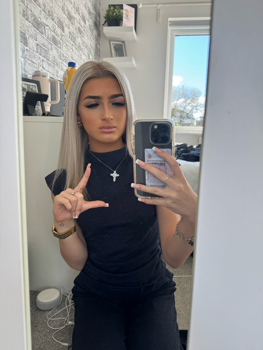 goddesschlo💋💸 tweet media