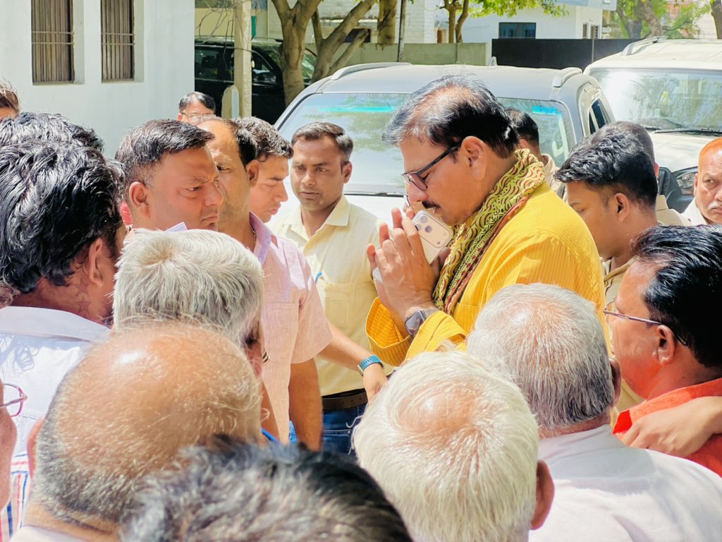 Dhirendra Singh tweet media