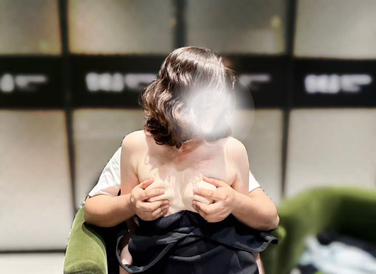 sofia@hotwife tweet media