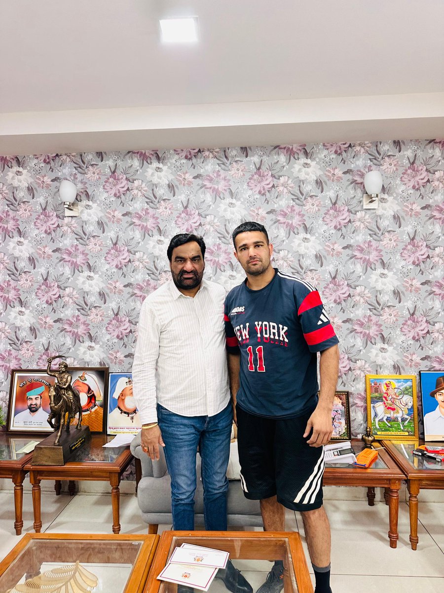 HANUMAN BENIWAL tweet media