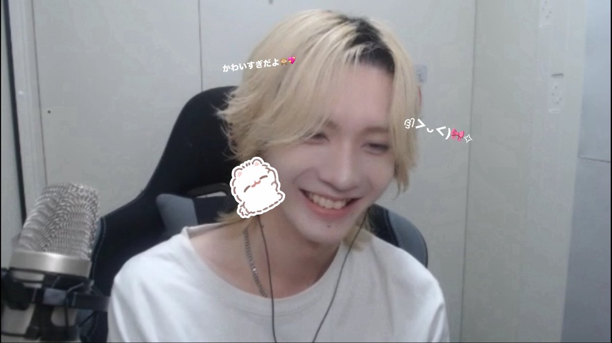 あずき tweet media