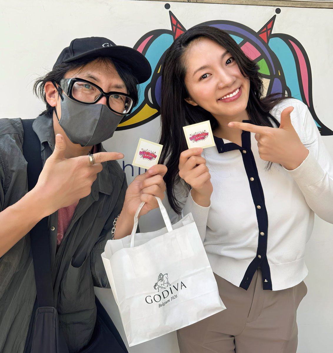 今日はレッスンがあって渋谷に来ていた
のですが、#さりえる さんこと
#橘さり (<a href="/TachibanaSari/">橘さり</a>)さんが出演
されるとのことで #渋谷クロスFM さんに
行ってきました♪٩( ᐛ )و
映画も楽しみになりましたし
最後にお写真まで撮らせて頂いて
ありがとうございました♪♡◟(˘͈ᵕ ˘͈●)♡
#BANGBANGBANG