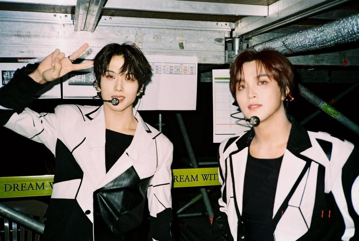 HAECHAN. tweet media