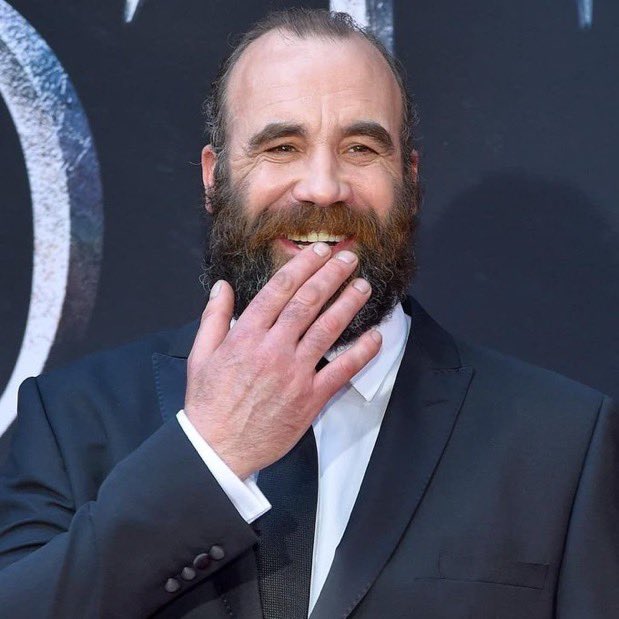 قورجس tweet media