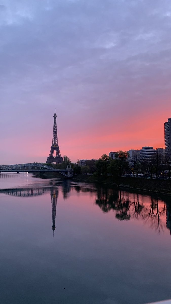 (Re)découvrez PARIS, le compte 100% PARIS 🇫🇷 tweet media
