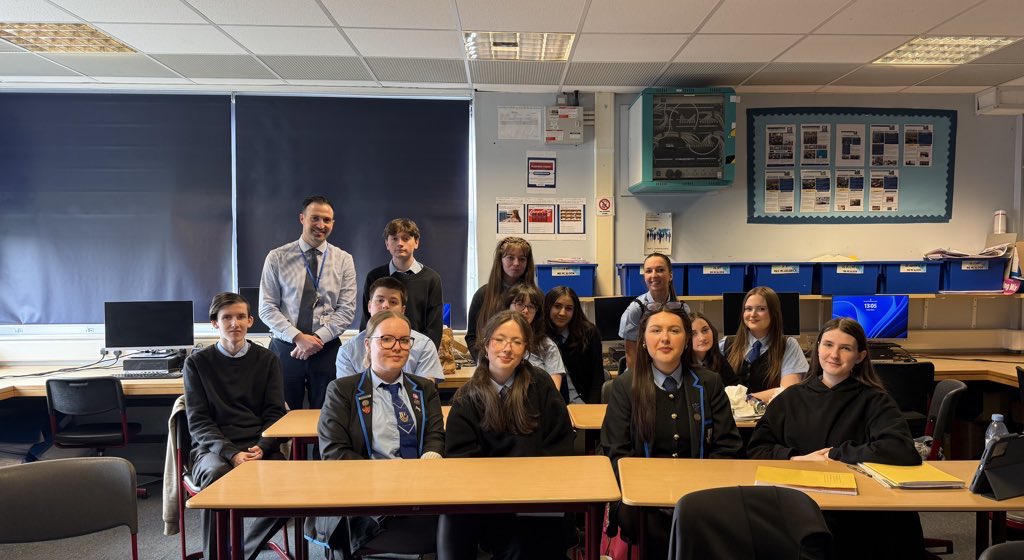 MrMcAloonBusEd's tweet photo. 💫 Final double period with my fantastic Higher Business Management class @johnpaulacademy @BusEdJPA. 

It’s been an absolute joy to be your teacher this year! Wishing you all the best for your Easter break and final exams. You will all be amazing 👏 https://t.co/XcYLGjwcFl