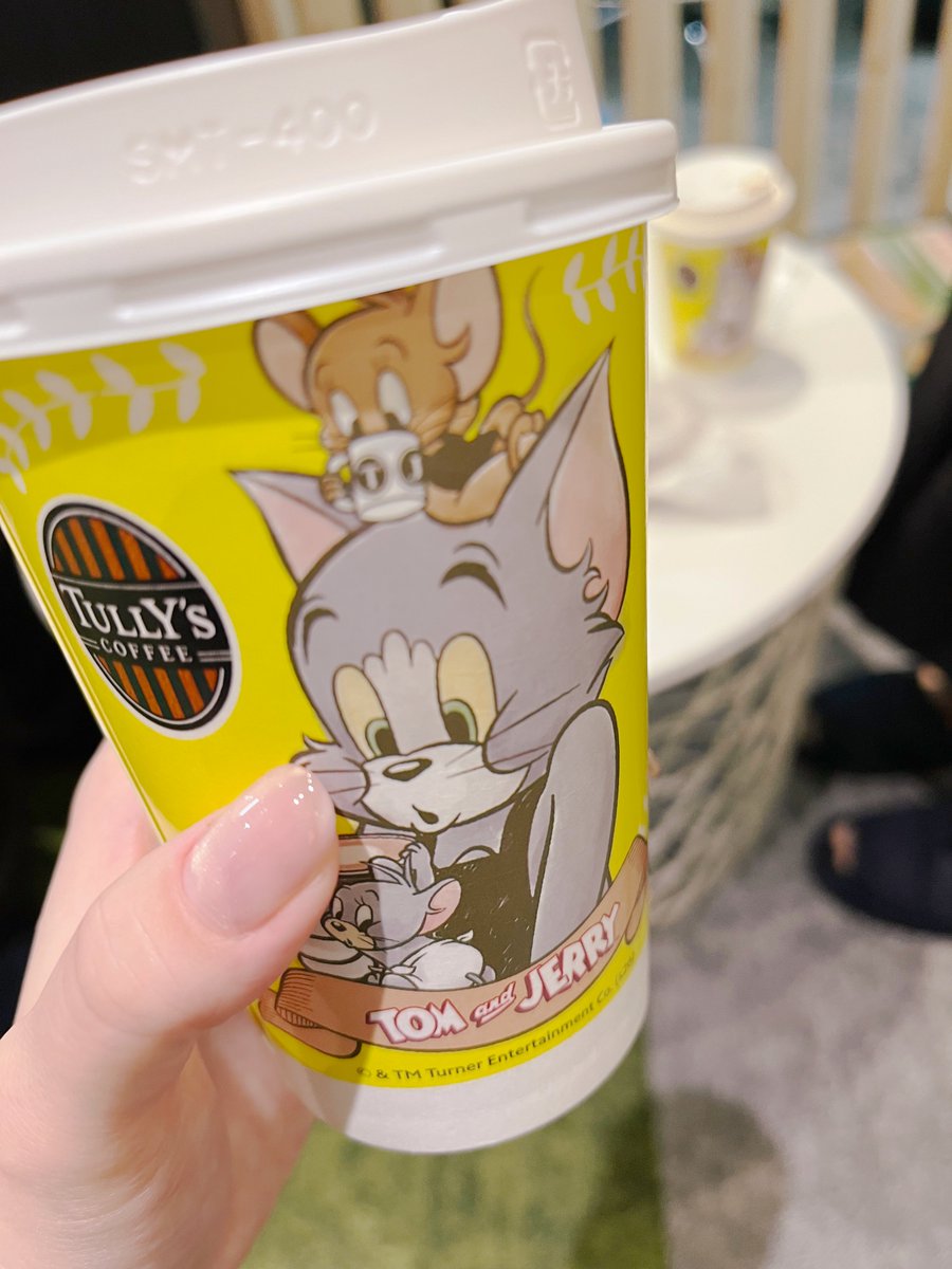 Creation__2016's tweet photo. お昼���憩にSNS部署のみんなでタリーズ行きました！☕
カップがトムジェリでめちゃカワイイし、ハニーハニーミルクティーもめちゃウマでした💕
残りの時間も頑張るぞー！✊
#企業公式春のフォロー祭り https://t.co/MOqA16Yzyr