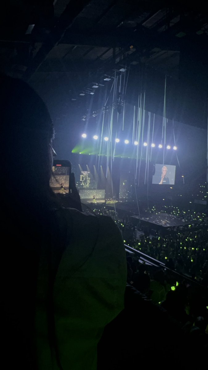 baeksongyehet's tweet photo. you and letting me into your life as NCT’s Mark, Dream’s Leader, and SM’s allrounder. thank you for the last 12 years. My mr always busy man, i hope you take rest, do the things you couldn’t do, and always be the wonderful person that you are💚 

💚💚 https://t.co/jX4bLgKgFG