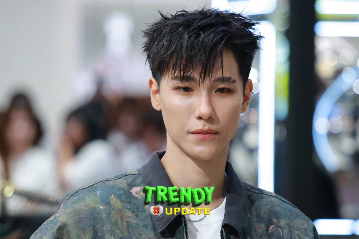 Trendy Update tweet media