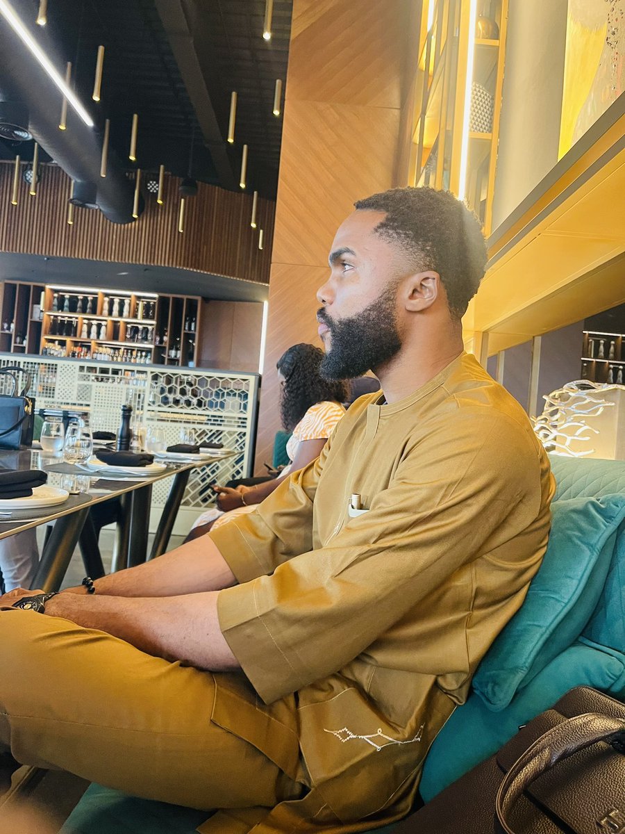 Eben Rave tweet media