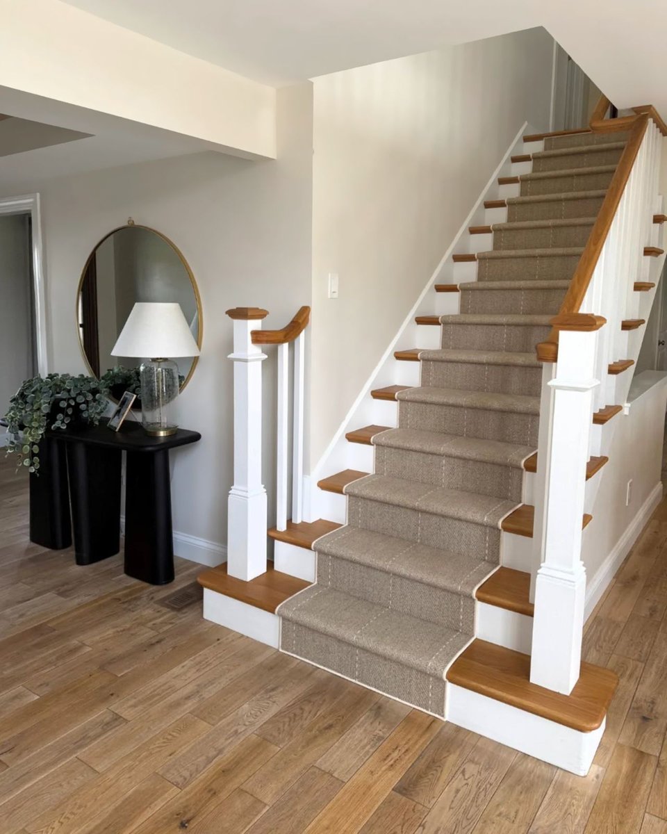 allencarpet1994's tweet image. Classic patterns deserve a fresh perspective ✨
📍 Available at Allen Carpet &amp;amp; Flooring
📞 Mohegan Lake: (914) 526-3333 | Mount Kisco: (914) 864-2865 | Yonkers: (914) 337-8880
🔗 allencarpet.com

#Herringbone #WoolCarpet #ModernDesign #InteriorStyle #Look #AllenCarpet