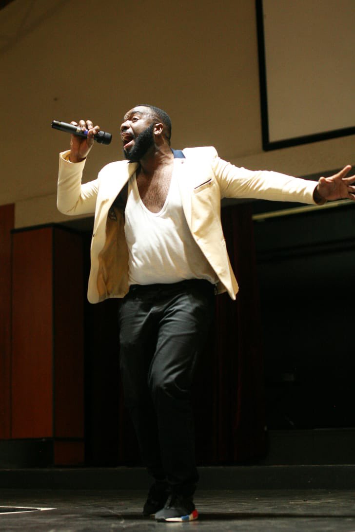 RSA_Kay_'s tweet image. There’s something so peaceful about listening to “Adonai” by #Zamisto. It’s the kind of song that makes you pause and reflect. Pure worship and gratitude in one sound 🙌🏾 #Adonai

open.spotify.com/album/7yKu4yuD…