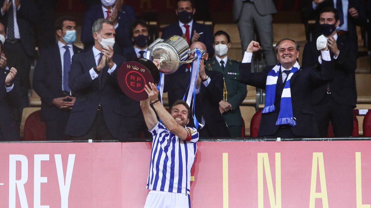 RealSociedadEN's tweet photo. 🏆 April 3, 2021. 𝐅𝐨𝐫𝐞𝐯𝐞𝐫 

#HistoriaRS https://t.co/MaNt44SSLQ