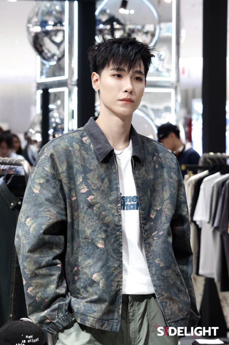 StarDelight tweet media