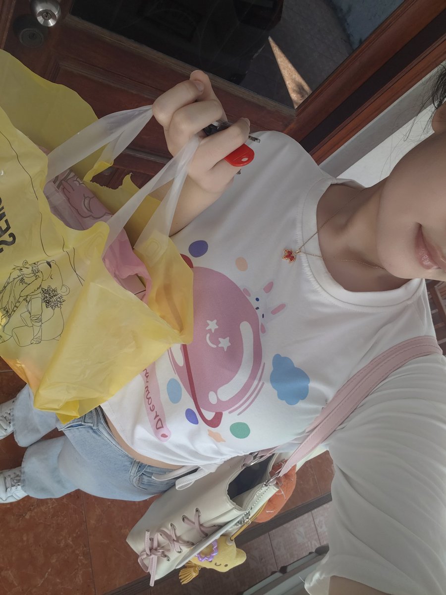 XQ_mylove.FB_ tweet media