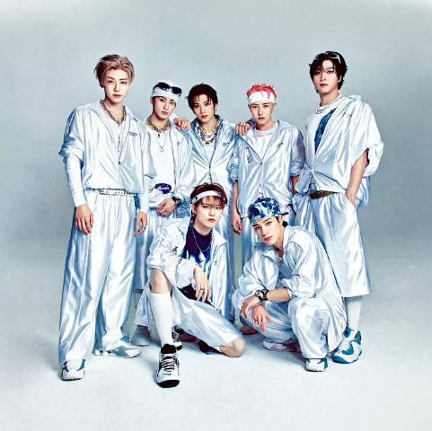 About Music tweet media