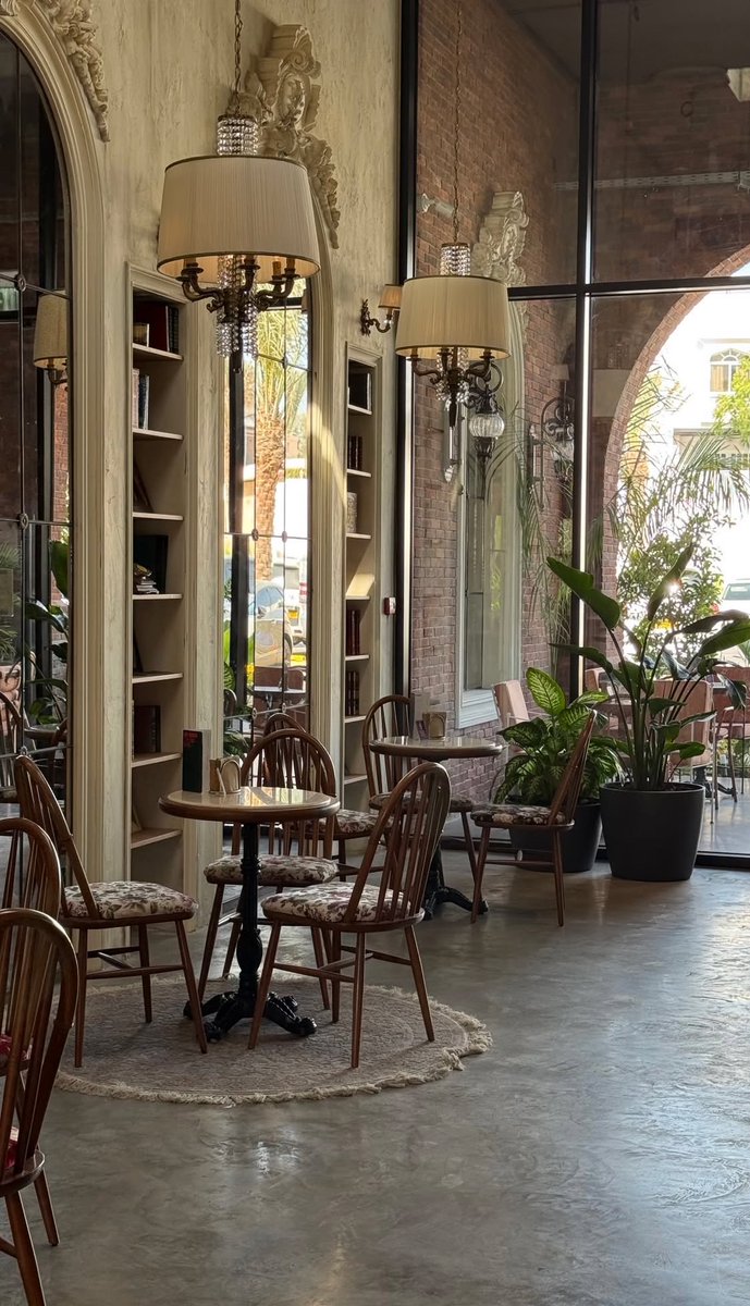 ϻ𝐚𝔥𝐚 tweet media