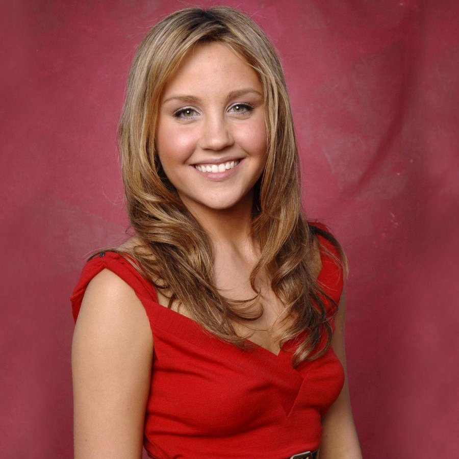 celebcrush4922's tweet photo. Happy Birthday Amanda Bynes 🎂🌷
#HappyBirthday #Amanda #Bynes #AmandaBynes https://t.co/RftNcWqkSx