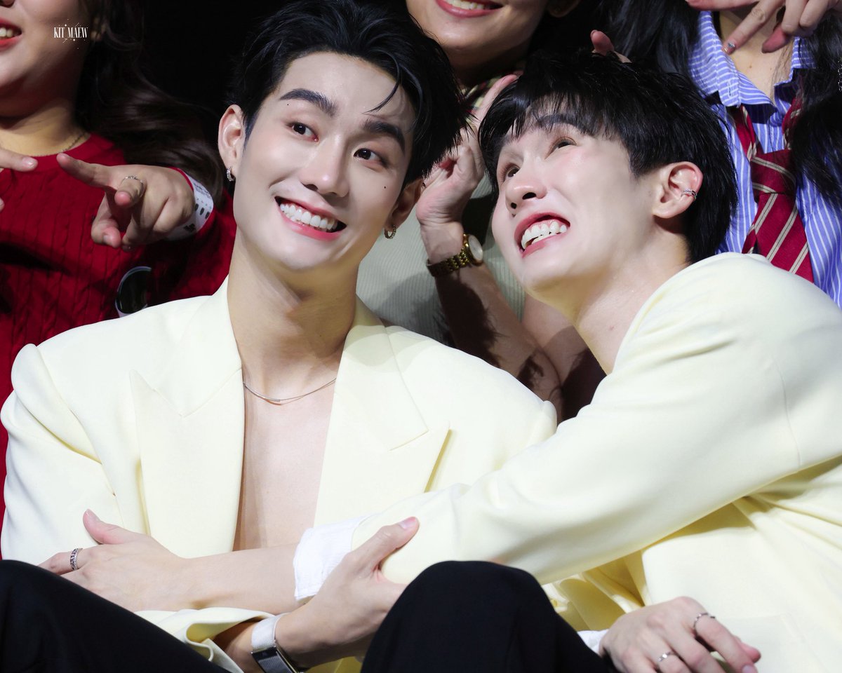 แมว매우 tweet media