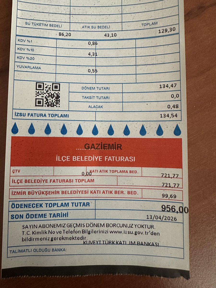 86 tl su kullanım bedeli, 721 tl katı atık toplama bedeli. Çöpü evimden mi alıyorsun. Bu ne ?