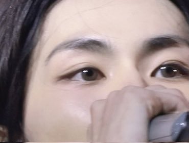 j —⋆⋆ tweet media