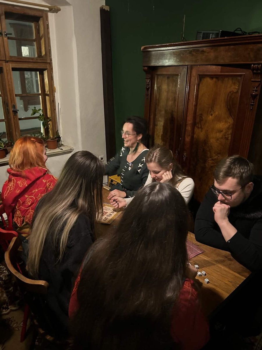 hisame•氷雨 tweet media