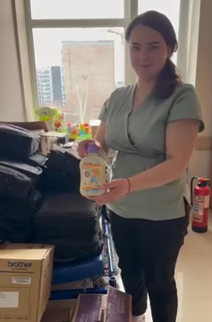 Sondennahrung und Sauerstoffkonzentratoren und weitere medizinische Hilfe geliefert
ukrainehilfe-hamburg.de/2026/2026-anku…