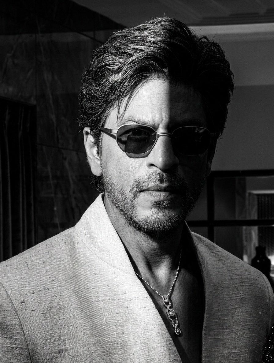 Only one King 👑❤️ 

<a href="/iamsrk/">Shah Rukh Khan</a> 

#KING #KINGTitleReveal #ItsKingTime #ShahRukhKhan #SRK #KingKhan