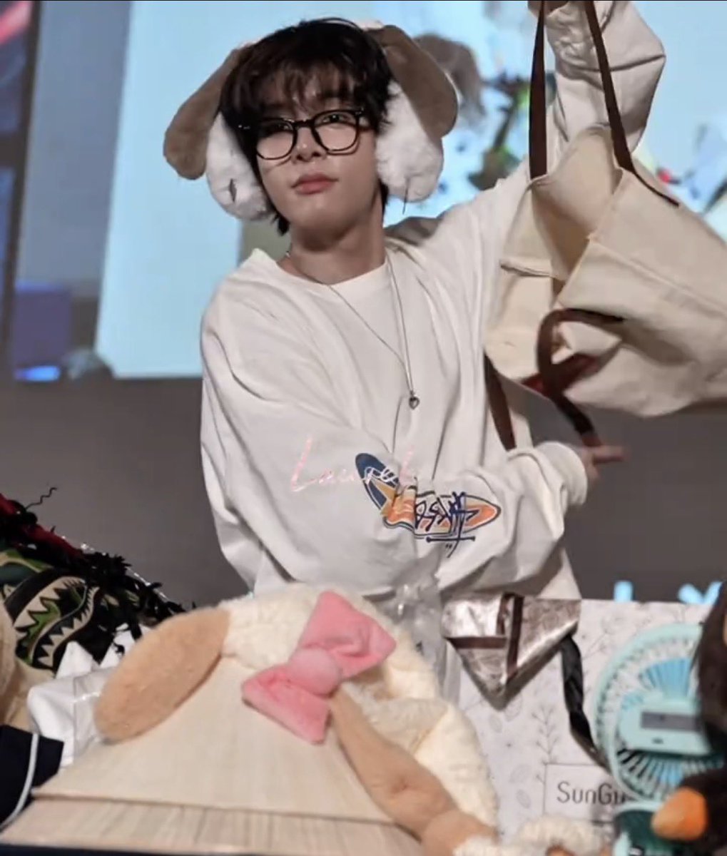 🐶: you didn’t buy me snacks?!!!!