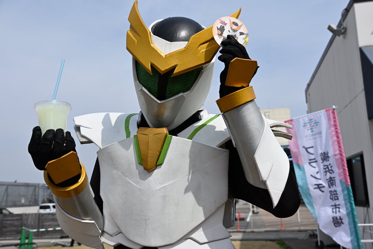 ズッポシ tweet media