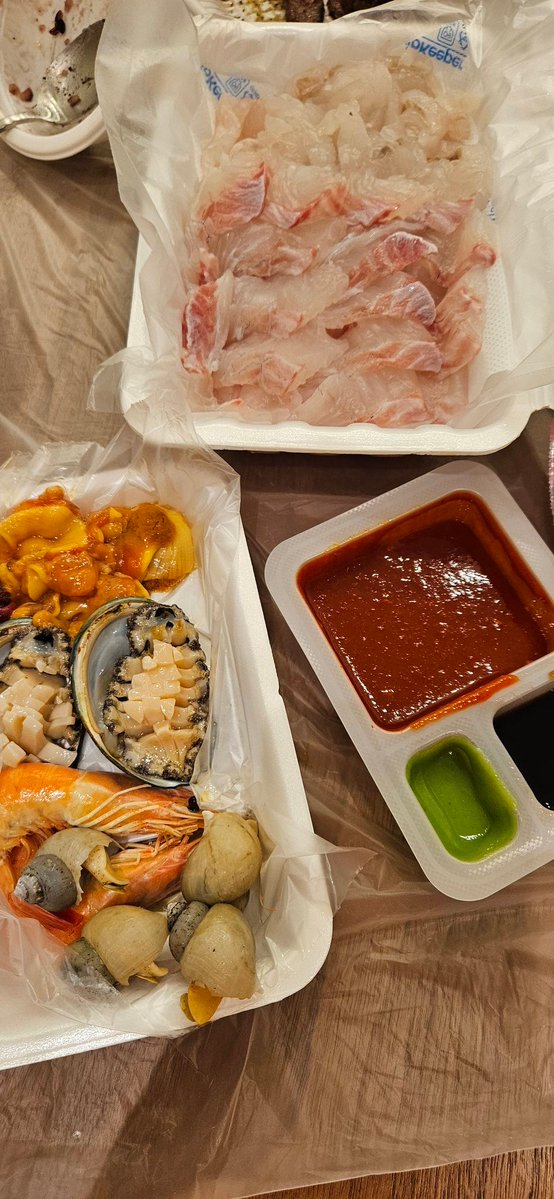 🧽PONGE🧽 tweet media